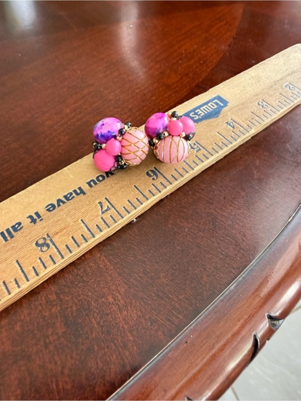 Vintage Hong Kong ClipOn Earrings